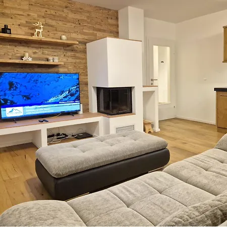 Kitznest Apartment *