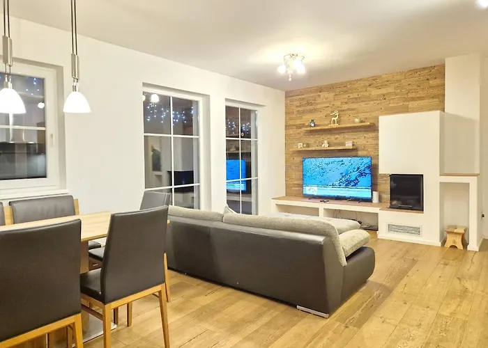 Kitznest Apartment *